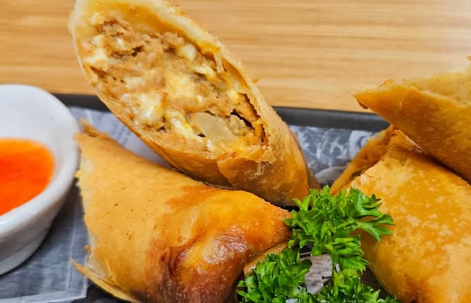 双层吉士汉堡炸春卷/Double cheese burger spring roll